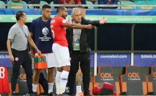 Jean Beausejour regresa a Chile para darle opciones a Reinaldo Rueda por la banda izquierda. Foto: Agencia Uno
