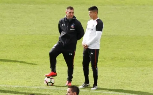 Esteban Pavez se reencontrará con Pablo Guede en los Xolos de Tijuana. Foto: Agencia Uno
