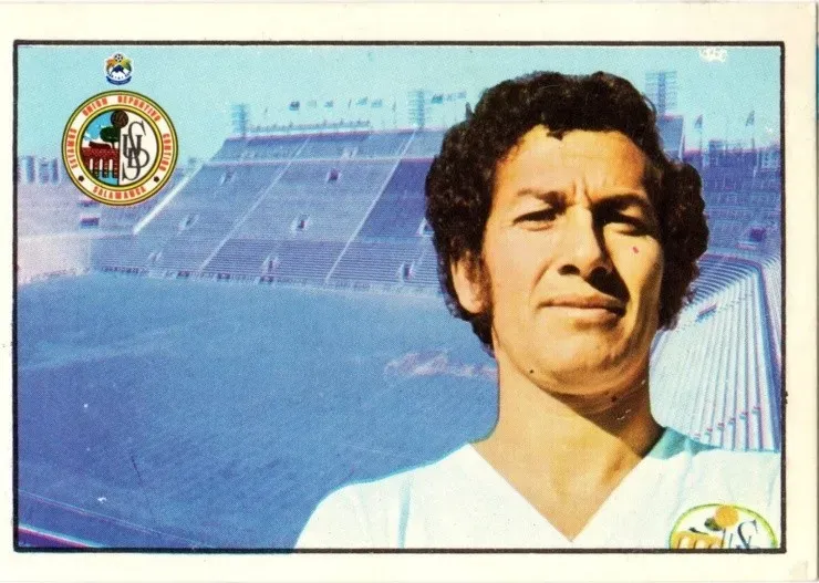 Gabriel Galleguillos saltó de Deportes Concepción a Salamanca en España. |Foto: Futbolistas chilenos en álbumnes extranjeros.