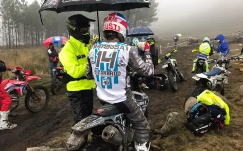 Barbosa sorteó una intensa lluvia en la etapa final del certamen.