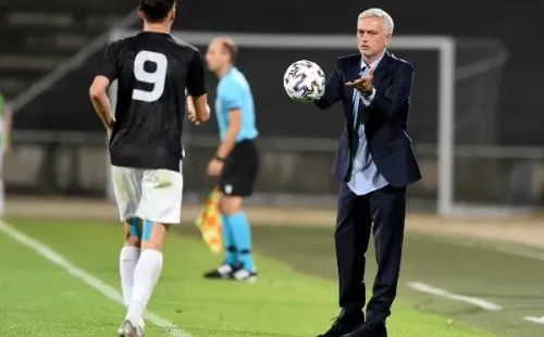 Mou se bautizó a sí mismo como “El Especial” a mediados de 2004.