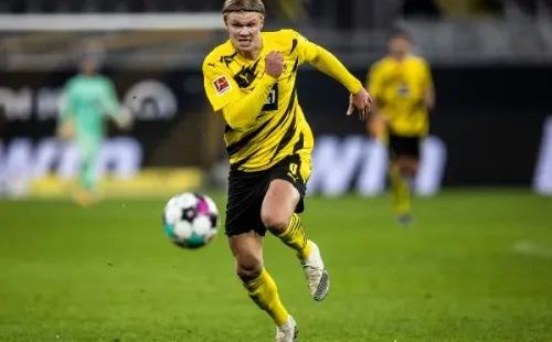 Erling Haaland va por otra víctima en la bundesliga de visita. (Foto: Getty)