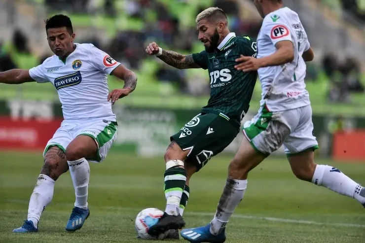 En el partido de la primera rueda Audax y Santiago Wanderers empataron a 3 goles. (Foto: Agencia Uno)