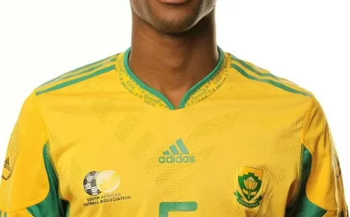 Anele Ngcongca posó para la FIFA en la previa de Sudáfrica 2010.