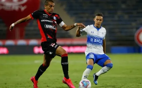 El enano fue el artífice del triunfazo de los Cruzados en San Carlos.