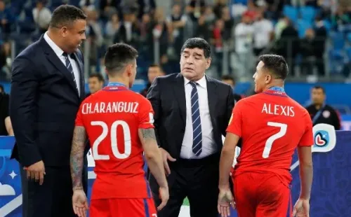 La última vez que Maradona estuvo con la Roja fue en la final de la Copa Confederaciones de Rusia en 2017. Foto: Agencia Uno