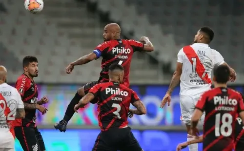 En el duelo de ida, River Plate rescató un agónico empate ante Athletico Paranaense por 1-1. Paulo Díaz fue el autor del gol en el minuto 90′. Foto: Getty Images