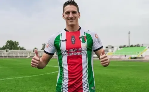 Federico Anselmo es el nuevo centrodelantero de José Luis Sierra en Palestino