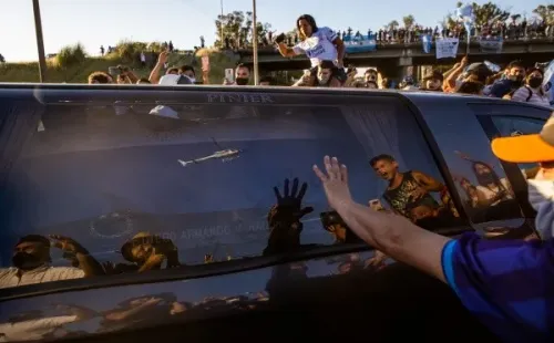 La muerte de Diego Maradona sigue doliendo en el pueblo argentino. Foto: Getty Images