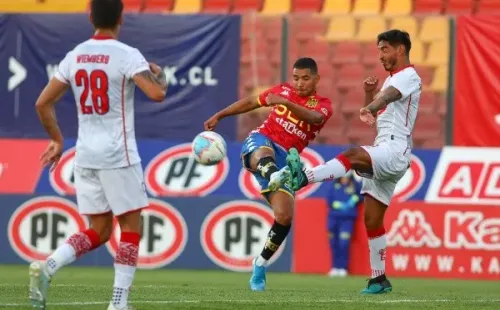 El Campeonato Nacional se seguirá jugando en la Región Metropolitana pese a retroceder a Fase 2. Foto: Agencia Uno