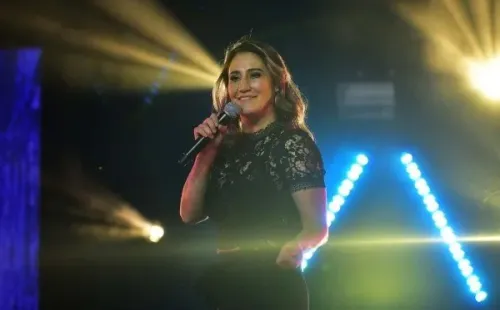 Belén Mora fue una de las artistas que alcanzó a presentarse en Abre Santiago, de Movistar Arena.