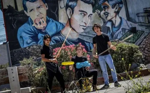 Los Prisioneros
