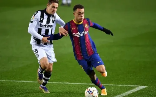 Barcelona quedó a nueve puntos del líder, la Real Sociedad.