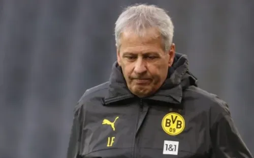 Tras dos años y medio en el cargo, el entrenador suizo Lucien Favre fue cesado de sus funciones. (Foto: Getty)