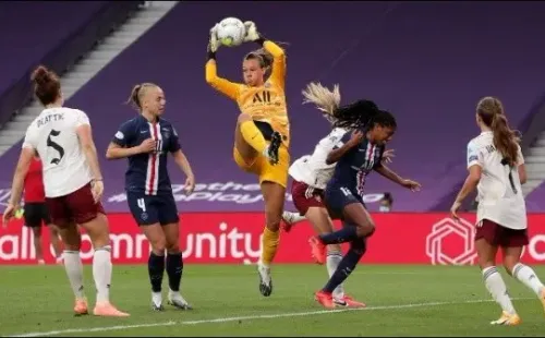 Endler es finalista para quedarse con el premio a mejor portera del mundo.