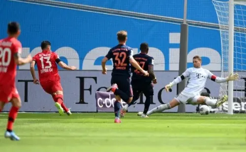Charles Aránguiz no podrá ser parte del plante que enfrente al Bayern Múnich. (Foto: Getty)