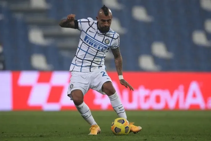 Arturo Vidal podría volver a la oncena titular del Inter de Milán. (Foto: Getty Images)