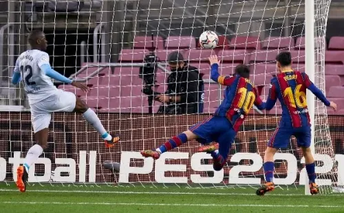 Lionel Messi llegó a 643 goles y alcanzó el récord de Pelé con un mismo club. Foto: Getty Images