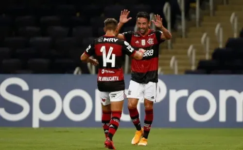 Mauricio Isla anotó su primer gol con la camiseta del Flamengo. Foto: Getty Images