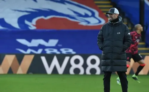 Jurgen Klopp, recientemente elegido el mejor DT del año, va por otra victoria en Premier. (Foto: Getty)