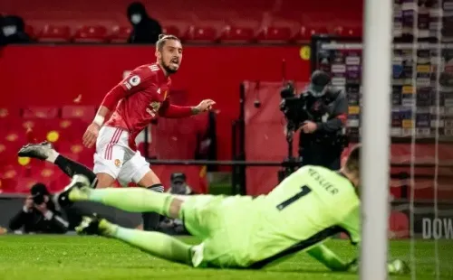 Manchester United viene de aplastar Leeds de Marcelo Bielsa por la Premier League. Foto: Getty Images.