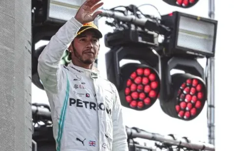 Hamilton se molestó por la lenta reacción de la F1 ante la primera ola de Covid-19.