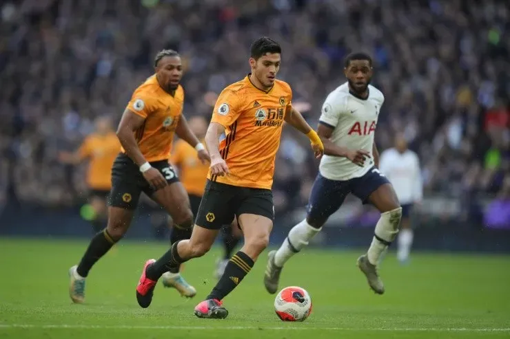 El Wolverhampton tiene dos partidos muy difíciles, mañana frente al Tottenham y el martes contra el Manchester United. (Foto: Getty Images)