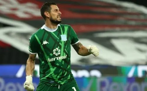 Gabriel Arias fue clave en la primera mitad para que Godoy Cruz no tomara más ventaja ante Racing. Foto: Getty Images