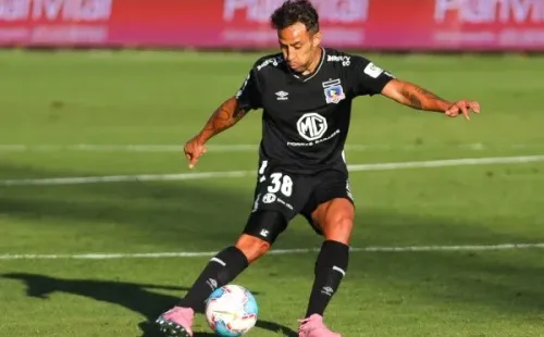 Esta fue la úlitma vez que Colo Colo vistió con Umbro. (Foto: Agencia Uno)