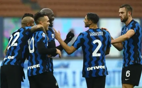 El equipo de los cracks chilenos pisan fuerte en la Serie A y van por la punta, lugar que ostenta el AC Milan. Foto: Getty