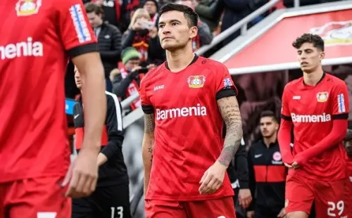 Charles Aránguiz sigue complicado con su lesión, confirmaron que no tiene fecha de retorno aproximada. (Foto: Getty)