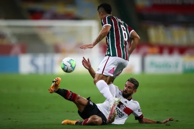 Mauricio Isla será protagonista de otro clásico entre el Flamengo y Fluminense. (Foto: Getty Images)