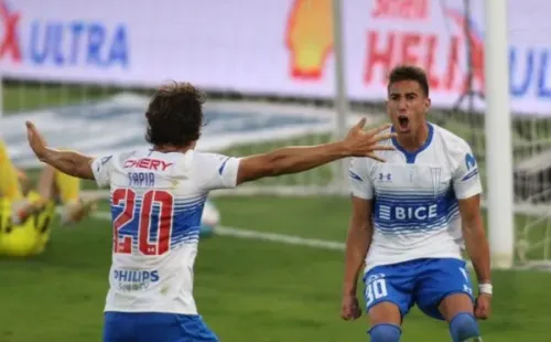 El equipo de San Carlos de Apoquindo sacó a relucir su cantera, que supo venir al rescate para quedarse con los tres puntos y poder suplir las sensibles bajas que tenía Universidad Católica en la antesala de este partido. Foto: Agencia Uno.