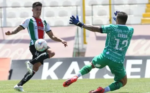 Curicó no pudo ante Palestino en su última presentación en el Campeonato Nacional. Foto: Agencia Uno.