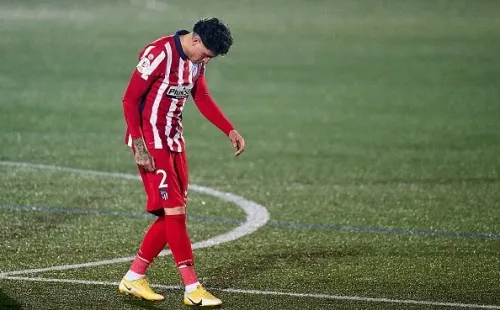 La humillante derrota frente al UD Cornella incluso hizo replantearse al Cholo Simeone si seguir o no en el cargo como entrandor del Atlético. (Foto: Getty)