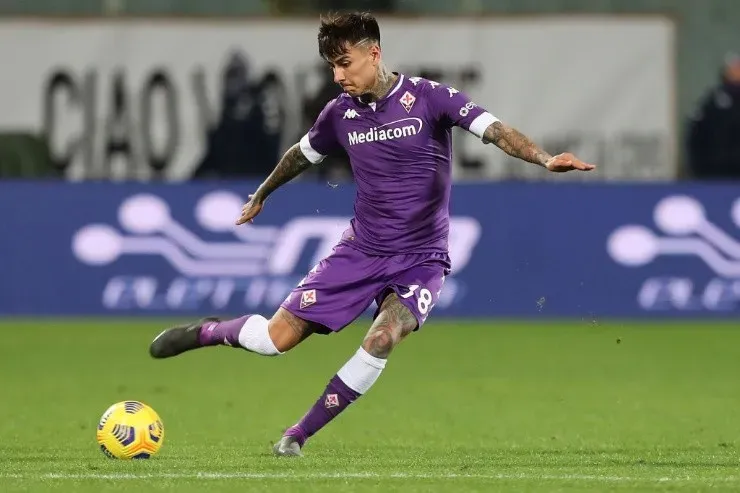 Erick Pulgar y la Fiorentina no han tenido su mejor temporada este 2020-21. (Foto: Getty)