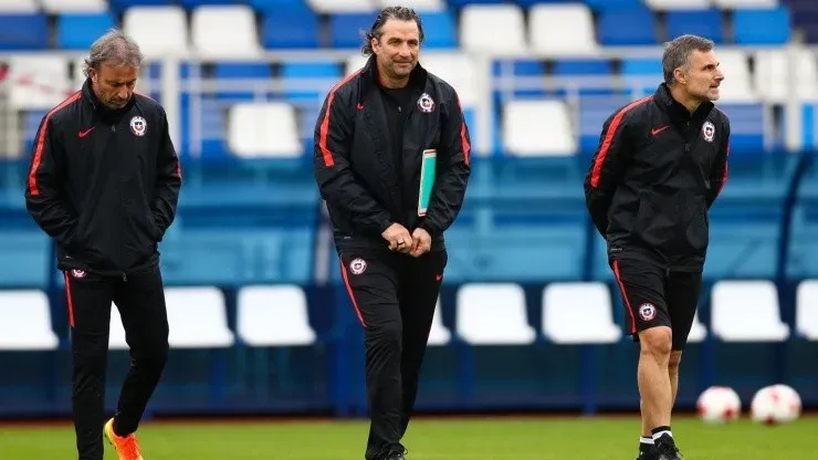 Manuel Suárez junto a Juan Antonio Pizzi