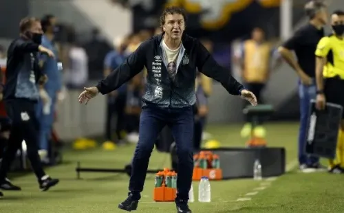 Cuca dijo que Boca Juniors quiere desviar la atención del penal que no les cobraron ante Santos. Foto: Getty Images