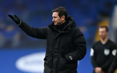 Frank Lampard, ídolo como jugador del Chelsea y entrenador del club, ha sido criticado estas semanas por el alto gasto en jugadores comparado con los resultados obtenidos. (Foto: Getty)