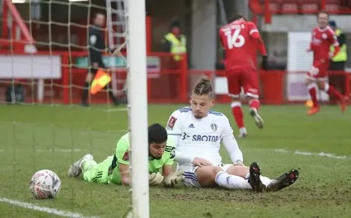 La eliminación frente al Crawley Town fue foco de críticas para Marcelo Bielsa. (Foto: Getty)