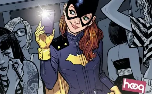 Barbara Gordon vistió el manto de la Batichica hasta que el Joker le disparó.