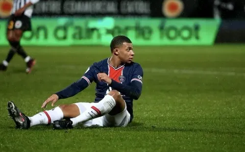 ¿Criticar al máximo goleador? Mbappé es el máximo artillero de la liga francesa, a pesar de sus números, ha sido el foco de las críticas por su bajo rendimiento. (Foto: Getty)