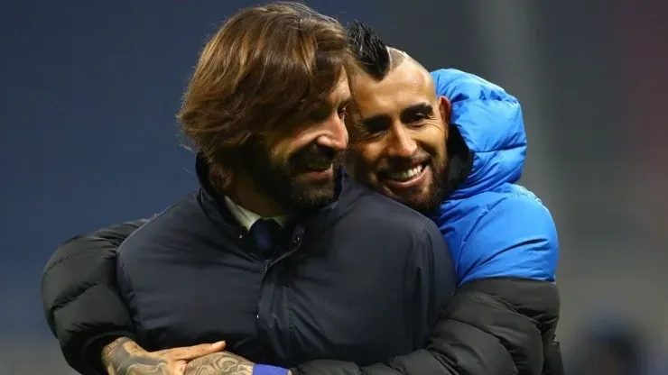 Andrea Pirlo y Arturo Vidal