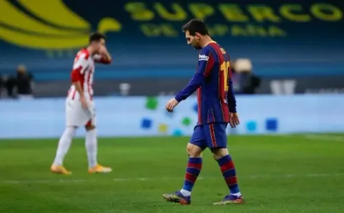 Día para el olvido. Además de ser expulsado frente al Athletic Bilbao, el Barcelona perdió la final de la Supercopa de España por 3-2 frente al Athletic Bilbao. (Foto: Getty)