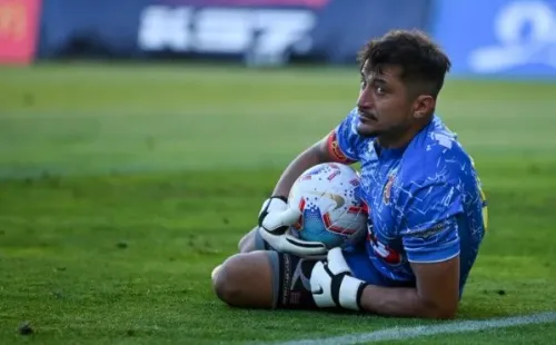 El ídolo talquino tuvo que infiltrarse para poder jugar el duelo frente a Deportes Temuco. (Foto: Agencia Uno)