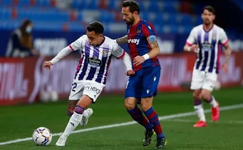 Delicado momento es el que atraviesa el elenco del ex Audax Italiano. Foto: Getty.