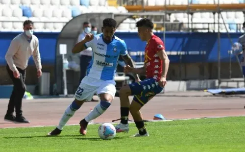 Gonzalo Freitas no seguirá en Deportes Antofagasta y vuelve a Peñarol. Foto: Agencia Uno