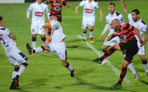 Deportes Melipilla venció a Rangers y avanzó a la final ante Unión San Felipe. Foto: Agencia Uno