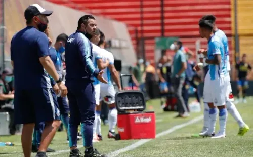 Héctor Tapia aseguró que irán con todo por el triunfo ante Unión La Calera. Foto: Agencia Uno