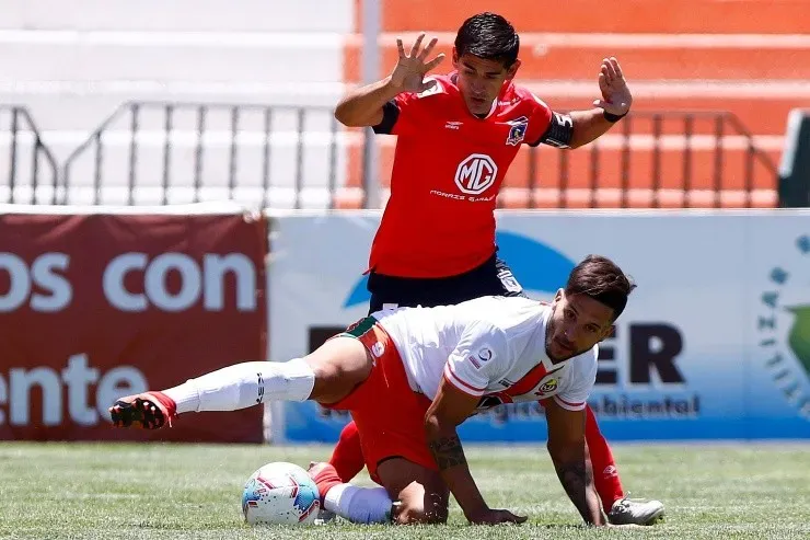 Cobresal ha sido un duro rival para Colo Colo en el último tiempo. (Agencia Uno)